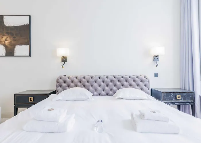 Exceptional Apartment - Trocadero 16Th - Mobility Lease