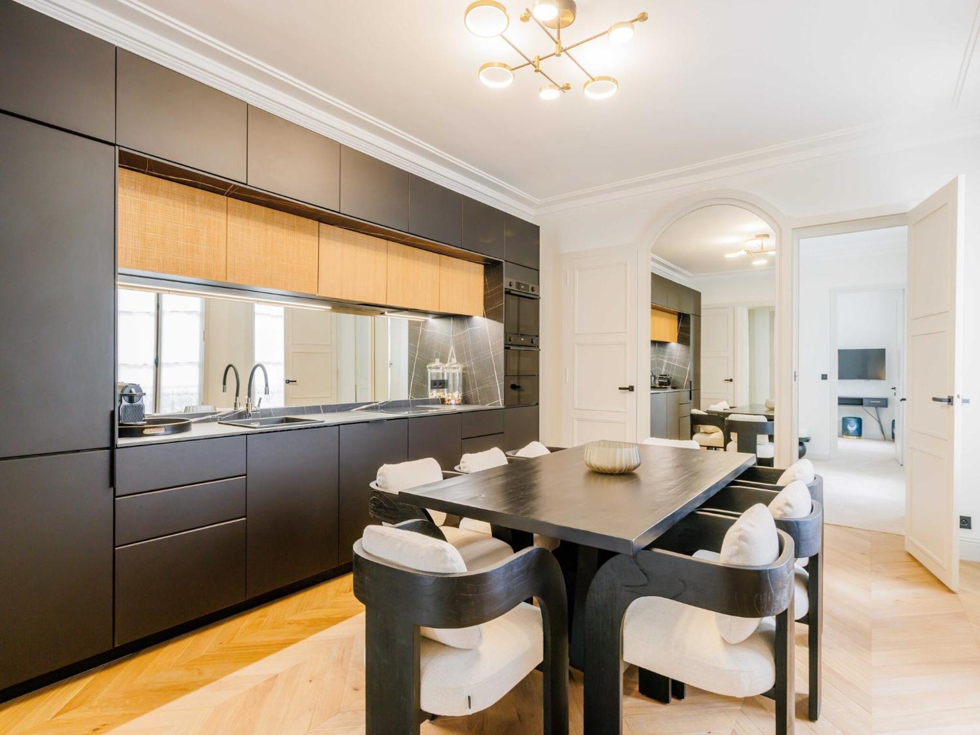Appartement Exceptional - Trocadero 16th - Mobility Lease *